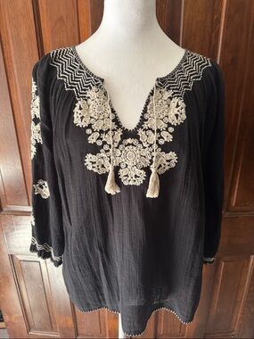 Ulla Johnson Black Peasant blouse with Cream Embroidery